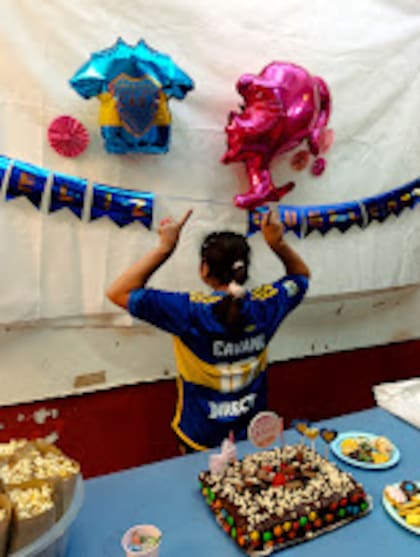 Una de las chicas del hogar eligió celebrar su cumpleaños con temática de Barbie y Boca
