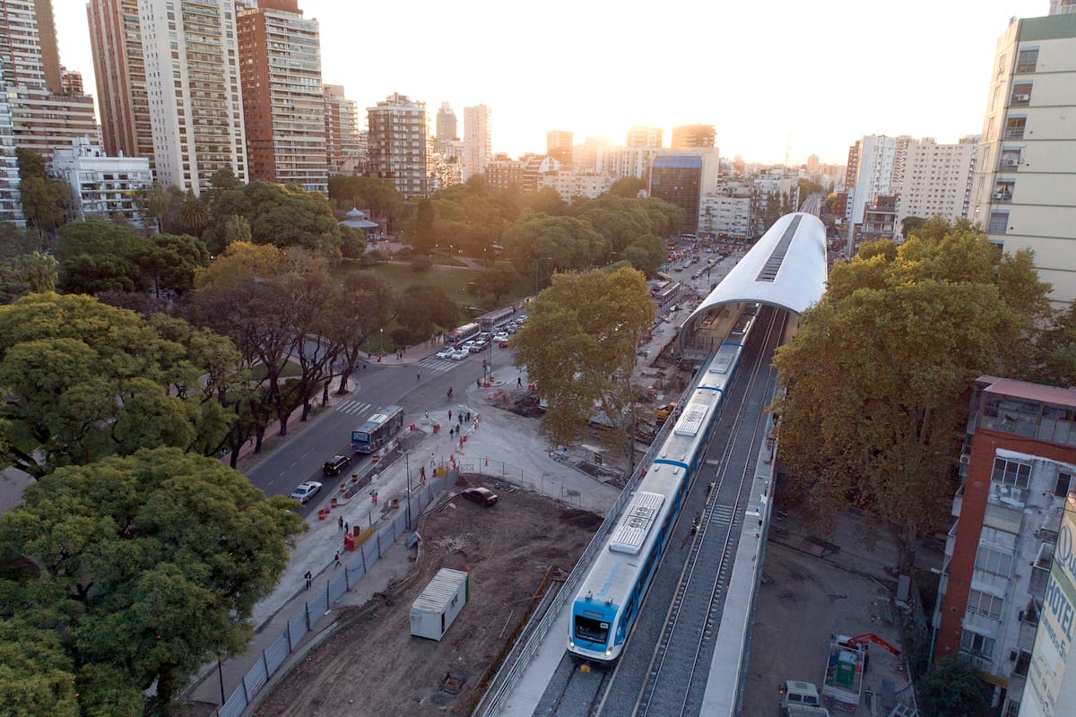 Una de las formaciones que circularon ayer