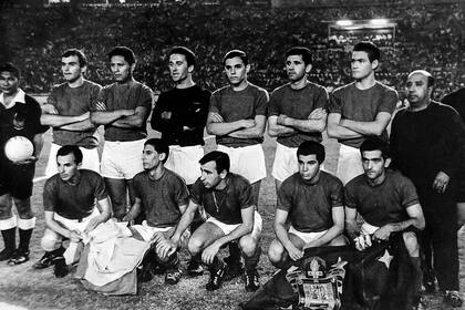 Una de las fotos del antecedente perdido que enfrentó a una selección de argentinos ante Arabia