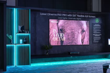 Una de las grandes pantallas que mostró Hisense, el Laser Cinema PX3-Pro