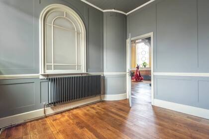 Una de las habitaciones del departamento