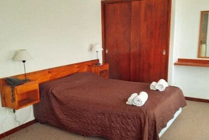 Una de las habitaciones matrimoniales del Apart Hotel Dubrovnik antes del derrumbe