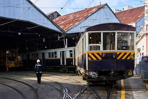 Lo que el pasajero nunca ve: el Subte se convierte en una galería de fotos