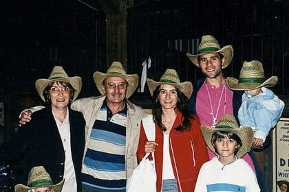 Una de las imágenes que la familia Pochettino que aparecen en la nota del Daily Mail