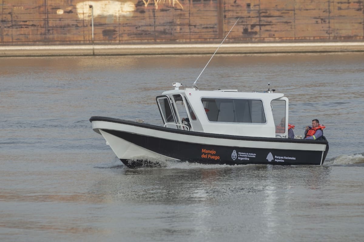 Una de las lanchas construidas en Tandanor