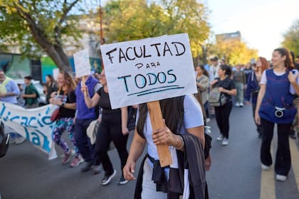 Una de las marchas federales en reclamo del cumplimiento de la ley de financiamiento educativo