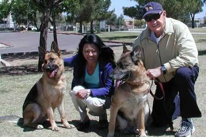 Una de las mascotas de la pareja murió en la casa junto a sus dueños