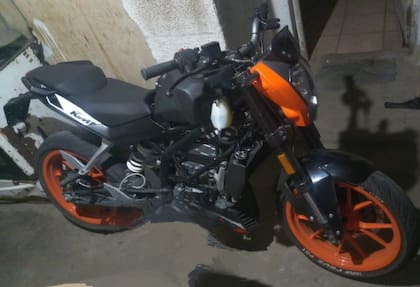 Una de las motos utilizadas en el doble crimen de San Nicolás