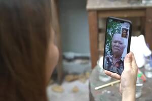 Una de las mujeres encuestadas dijo que empezó a hablar más con su familia durante la pandemia