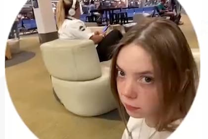 Una de las mujeres rusas detenidas en Ezeiza