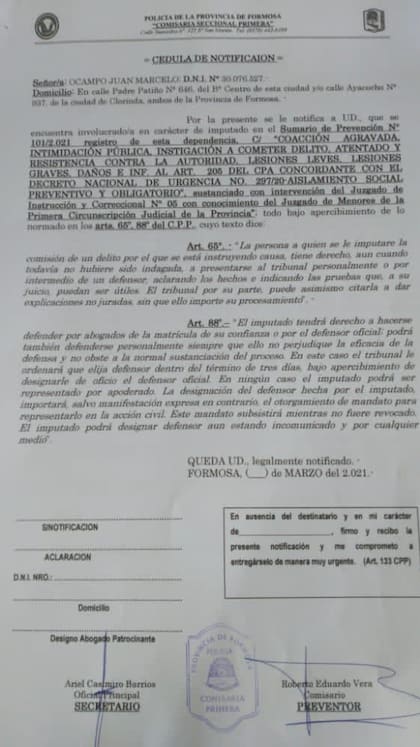 Una de las notificaciones recibidas por el empresario gastronómico Marcelo Ocampo