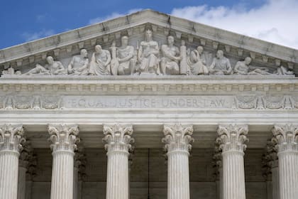 Una de las obras más famosas de Robert Aitken es el Frontón Oeste del edificio de la Corte Suprema de Estados Unidos (Stefani Reynolds/Bloomberg)
