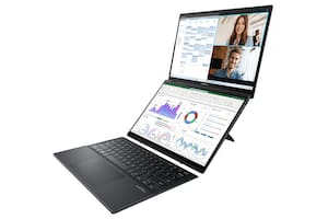 Probamos la notebook con pantalla doble que ya se vende en el país