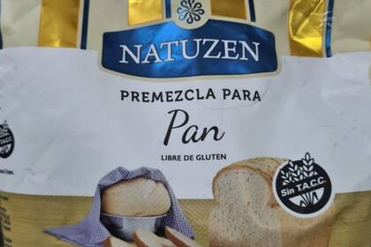Una de las premezclas que fue prohibida por la Anmat; se trata de la "Premezcla para pan marca Natuzen, RNPA 0255925, loteLTF2024, vto. 24/06/21, RNE 02-033532"