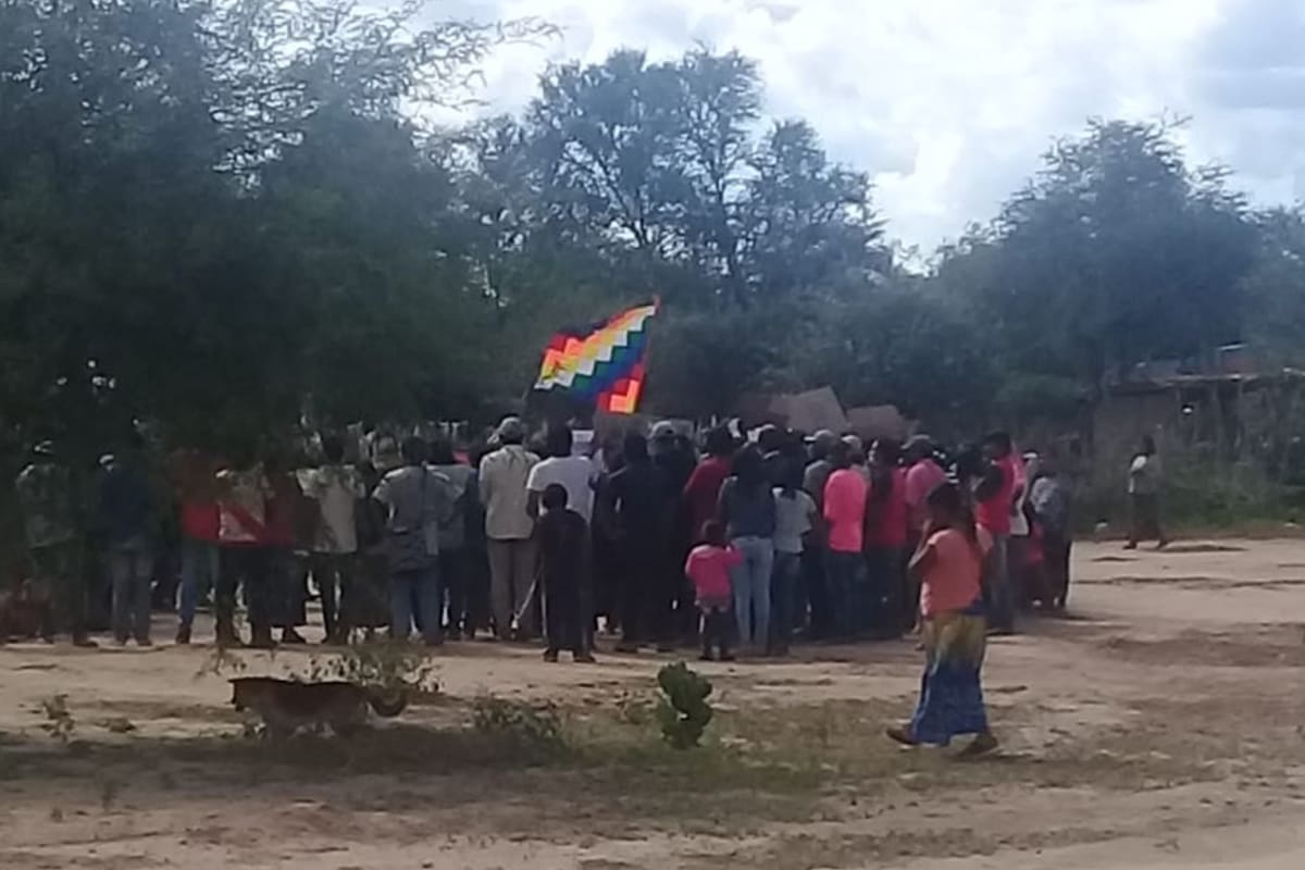 Una de las protestas que las comunidades wichis encabezaron este domingo en el oeste de Formosa