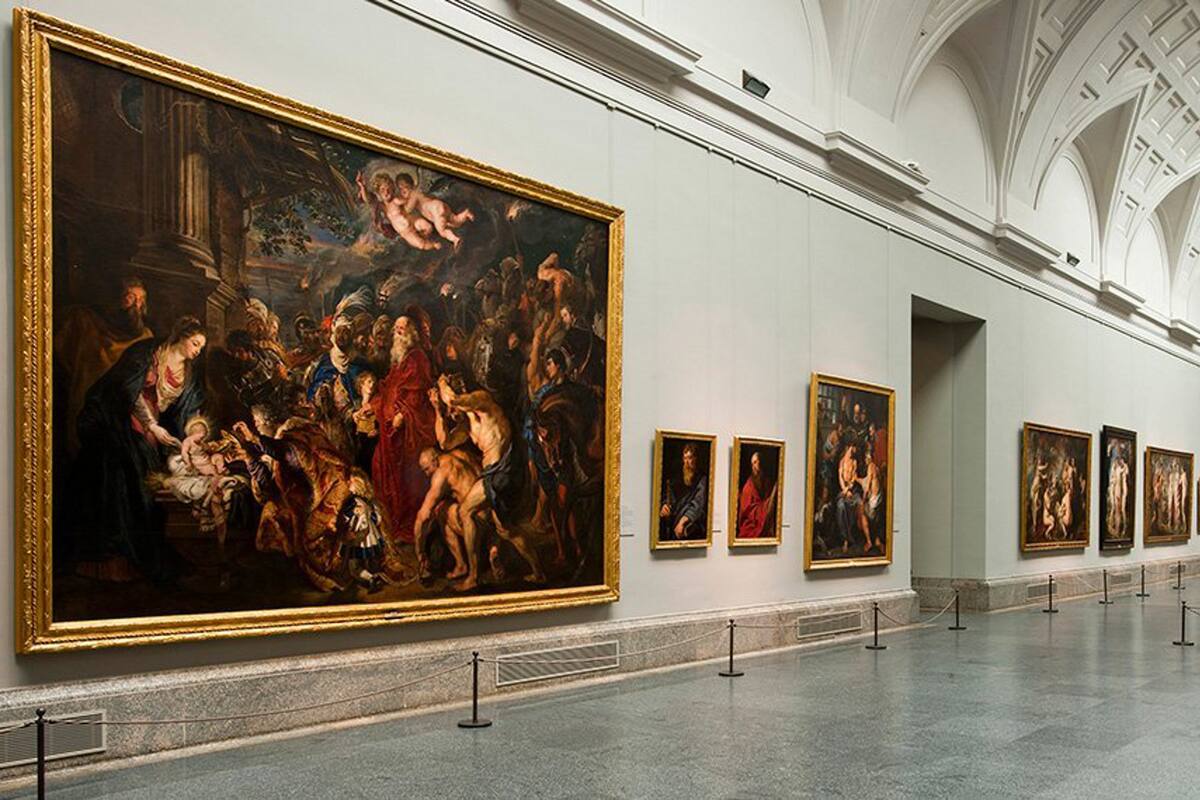 Una de las salas de El Prado, inaugurado en la edad de oro de la expansión museística europea