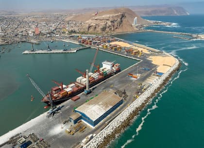 Una de las sedes de la Universidad de Tarapacá se encuentra en la ciudad de Arica, en el norte de Chile. Ahí se entrenará el modelo de Latam-GPT.