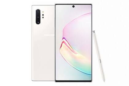 El teléfono de Samsung tuvo diversas filtraciones y esta es una de las tantas imágenes que se publicaron en las redes sociales