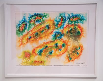 Una de las técnicas de la artista alemana consiste en el uso de la lluvia sobre acuarela