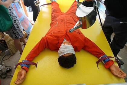 Una de las técnicas practicadas en Guantánamo fue la llamada "waterboarding"