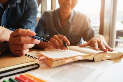Una de las técnicas que se recomienda es explicarse el contenido y luego someter a prueba el conocimiento adquirido
