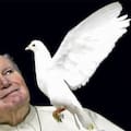 Esta es la historia de San Juan Pablo II y la oración que hay que rezar para pedir su ayuda