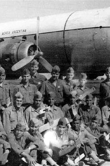 Una de las últimas imágenes tomadas a los cadetes del TC 48 antes de partir rumbo a Centroamérica