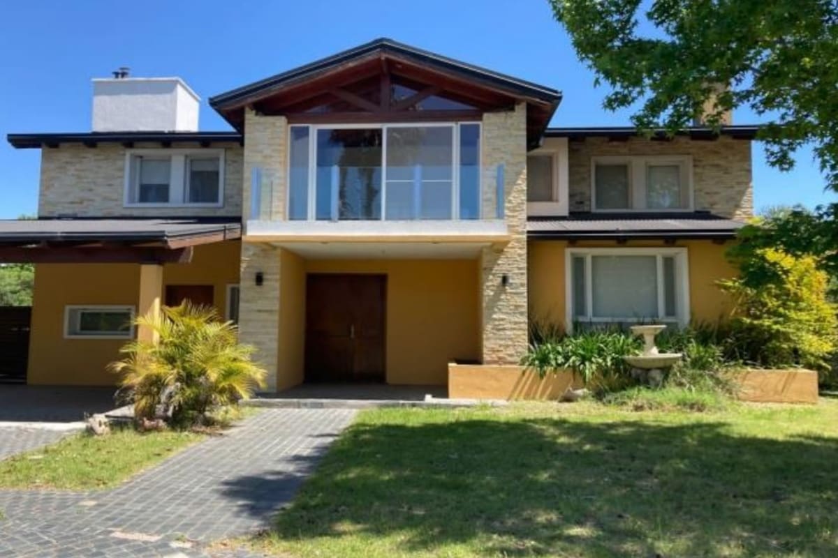 Una de las viviendas del clan Alvarado