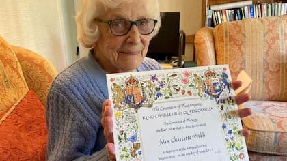 Una de sus mayores sorpresas fue recibir la invitación a la coronación de Carlos III que dice que enmarcará