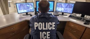 Buscan frenar el sistema de vigilancia con GPS que el DHS aplica a miles de inmigrantes en EE.UU.