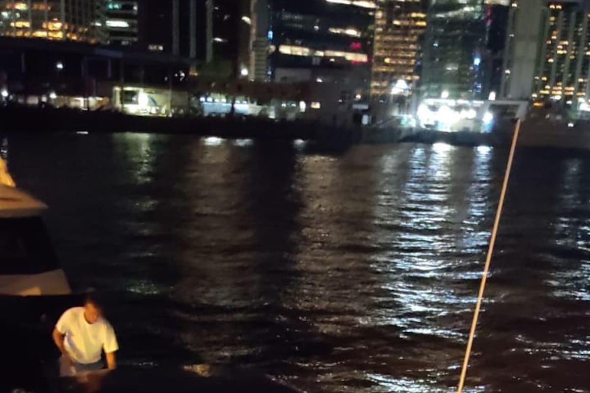 Una embarcación, proveniente de Punta del Este, está retenida en Puerto Madero con dos marineros a bordo