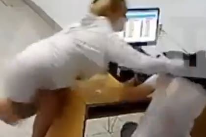 Una empleada recibió una brutal golpiza por parte de una paciente psiquiátrica del mismo centro de salud