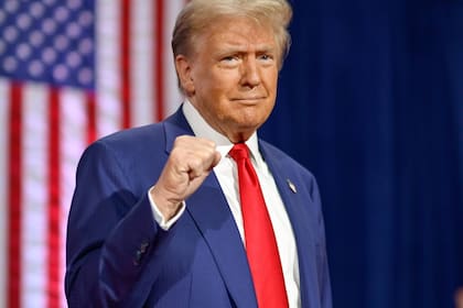 Una encuesta reciente reveló un Índice de aprobación negativo en Donald Trump, lo que refleja una caída de su imagen presidencial entre sus votantes