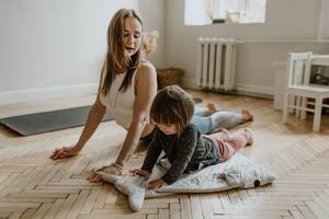 Una entrenadora personal compartió una rutina de 5 ejercicios para hacer en cinco minutos