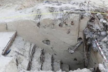 Una escalera daba acceso a tres pasillos que formaban parte del búnker ocupado por los nazis en la Segunda Guerra Mundial