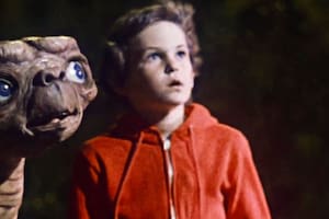 E.T., el film que nadie quería y cuya "maldición" llevó a la quiebra a Atari