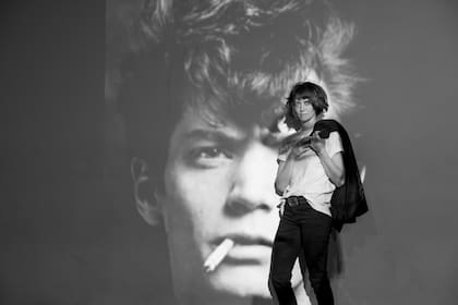 Una escena de Patti Smith, la obra; de la serie de biografías llevadas al teatro por Patricio Abadi -con una gran interpretación de Ivana Zacharski-