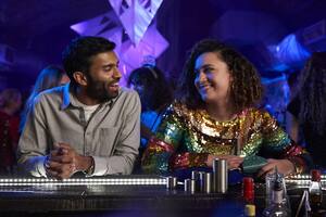 Una escena de Starstruck, creada y protagonizada por la comediante Rose Matafeo