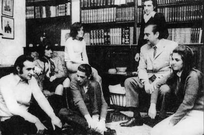 Una escena familiar en la casa de Lavalle 227.