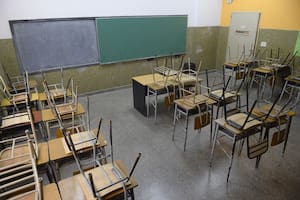 Una escuela de Caballito con sus aulas vacías