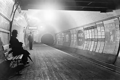 Una estación de subte a fines del siglo XIX