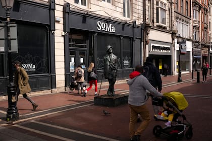 Una estatua de James Joyce, en el centro de Dublín. (Paulo Nunes dos Santos/The New York Times)