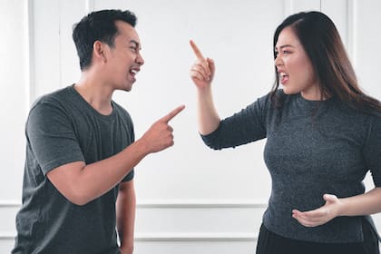 Una experta en etiqueta compartió su mejor tip para contrarrestar los comentarios negativos