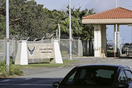 Una explosión en base aérea de EEUU en el sur de Japón hiere a 4 soldados japoneses