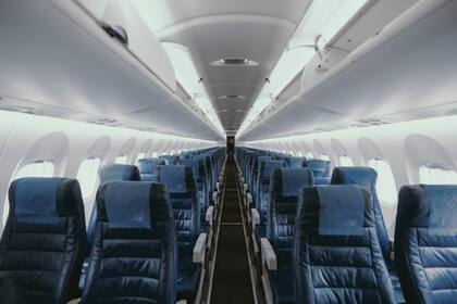 Una extripulante de cabina aconsejó ciertos momentos durante un viaje que se consideran como los 'mejores' para usar el sanitario en el avión