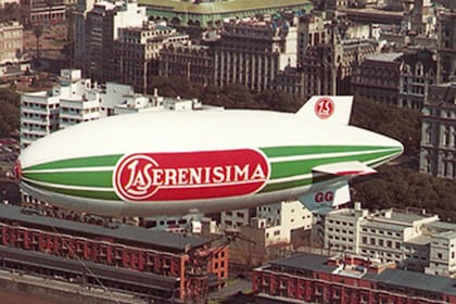 Una figura emblema que representa 95 años de historia.