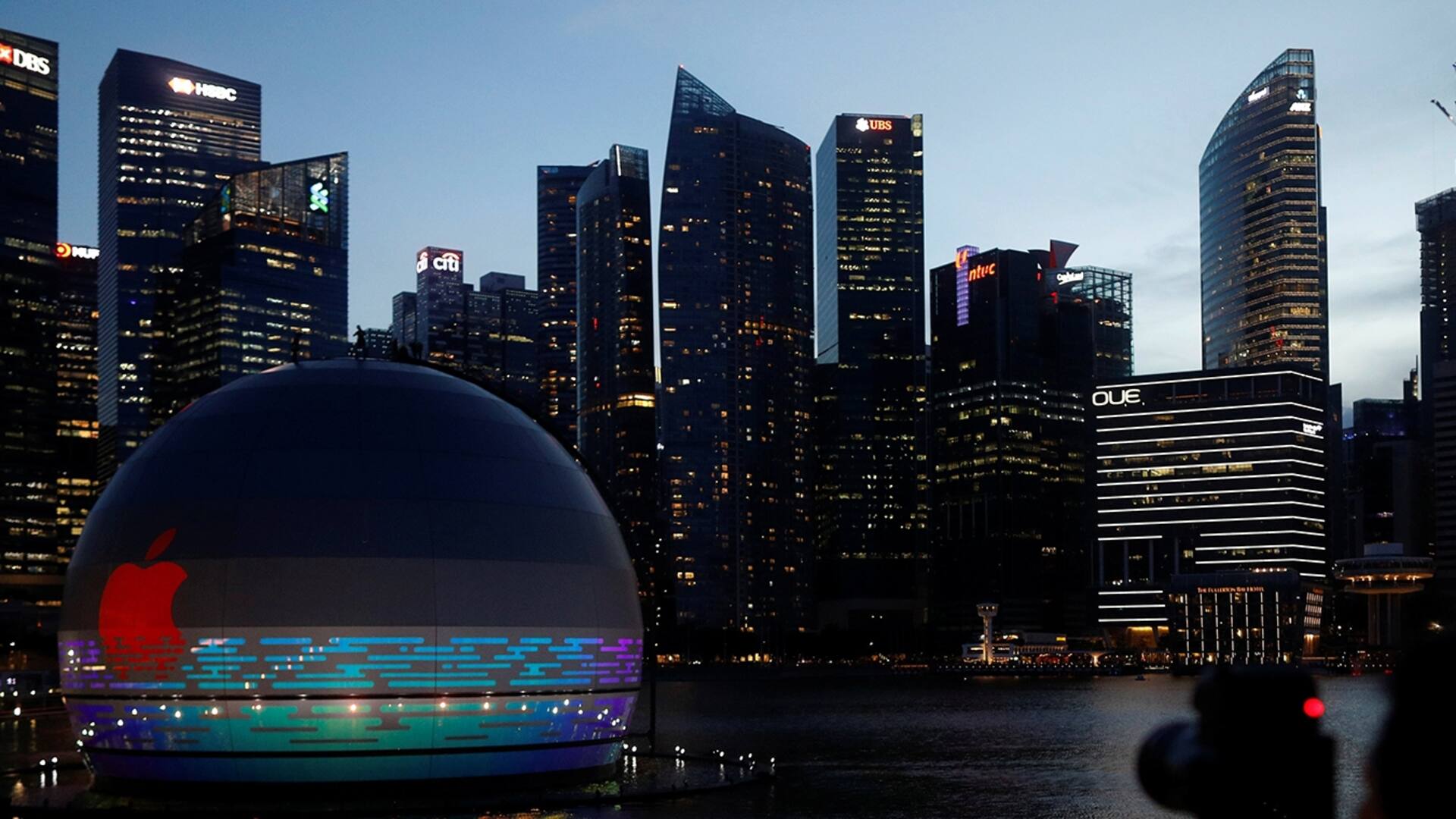 Una flamante tienda de Apple en Singapur captura todas las miradas