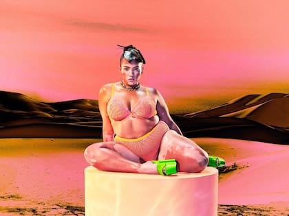 Una foto de campaña de la exitosa marca de lencería de Rihanna