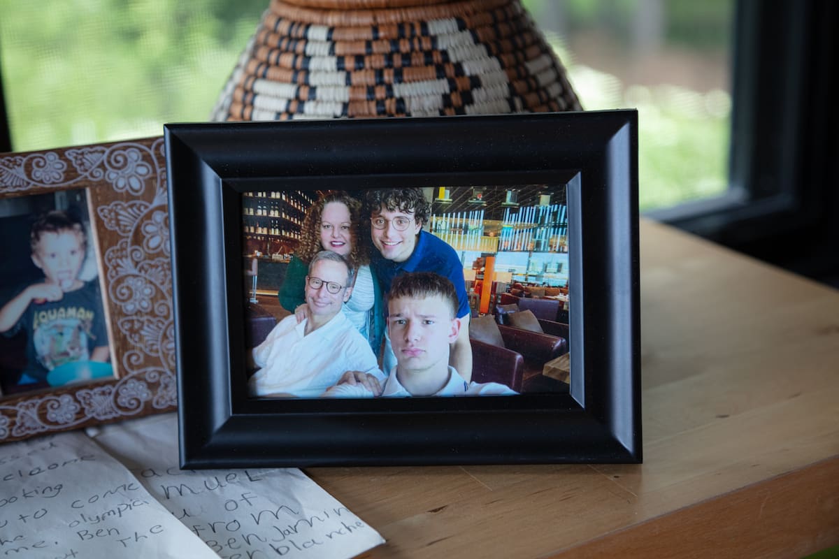 Una foto de la familia Terblanche en su hogar de Nueva York