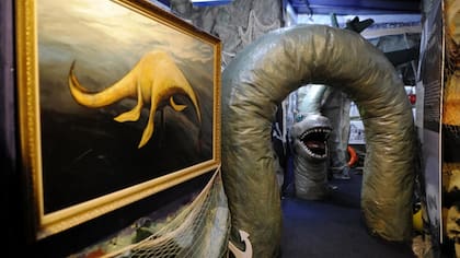 Una foto de "Nessieland", un parque de atracciones situado en Drumanadrochit, cerca del lago Ness, en Escocia